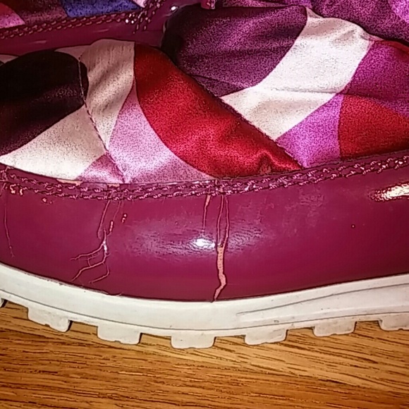 Coach winter boots.    Hostess Pick!!! - Picture 4 of 4